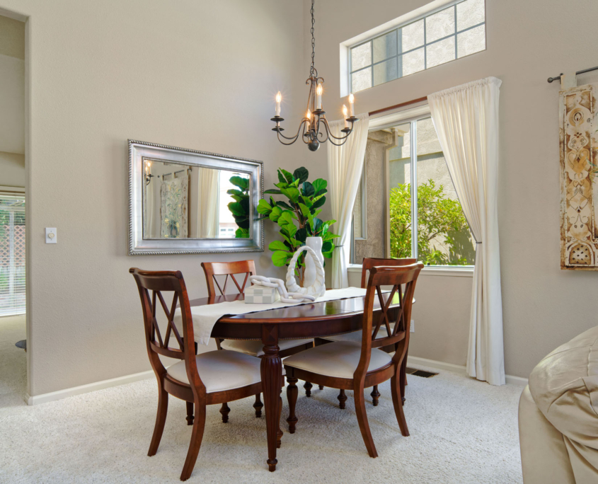 C10 A7R064895633 Ravenna Court