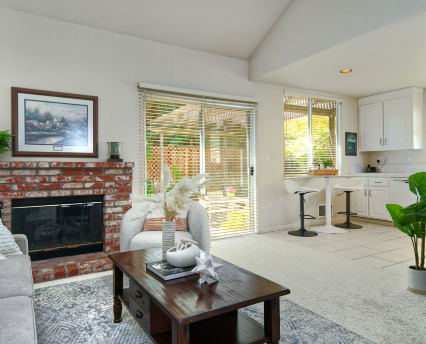 D10 A7R064935633 D10 Ravenna Court (5)