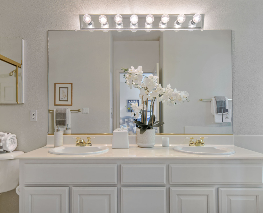 G20 A7R065105633 Ravenna Court (2)